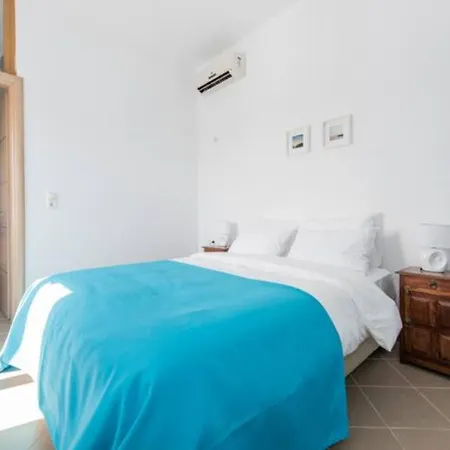 Santorini Traditional Apartament *